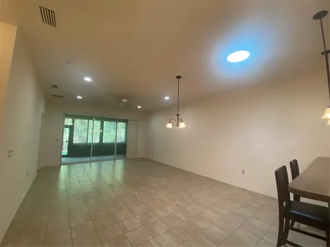 1561 Vienna Square Drive Winter Haven FL 33884