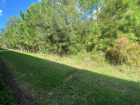 1561 Vienna Square Drive Winter Haven FL 33884