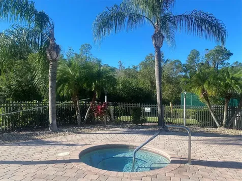 1561 Vienna Square Drive Winter Haven FL 33884