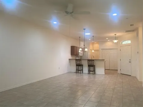 1561 Vienna Square Drive Winter Haven FL 33884