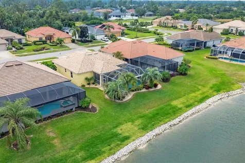 1985 Coconut Palm Circle North Port FL 34288