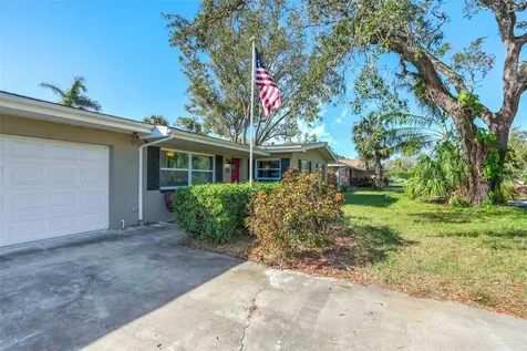 164 23rd Avenue SW Largo FL 33778