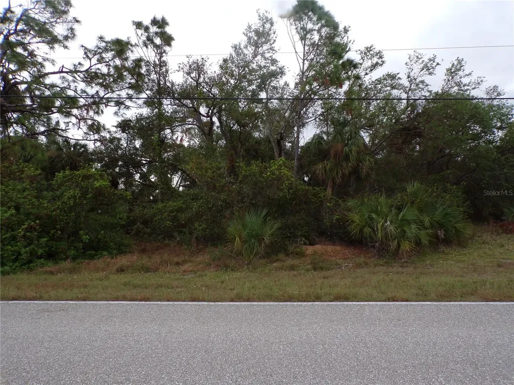 2258 Como Street Port Charlotte FL 33948
