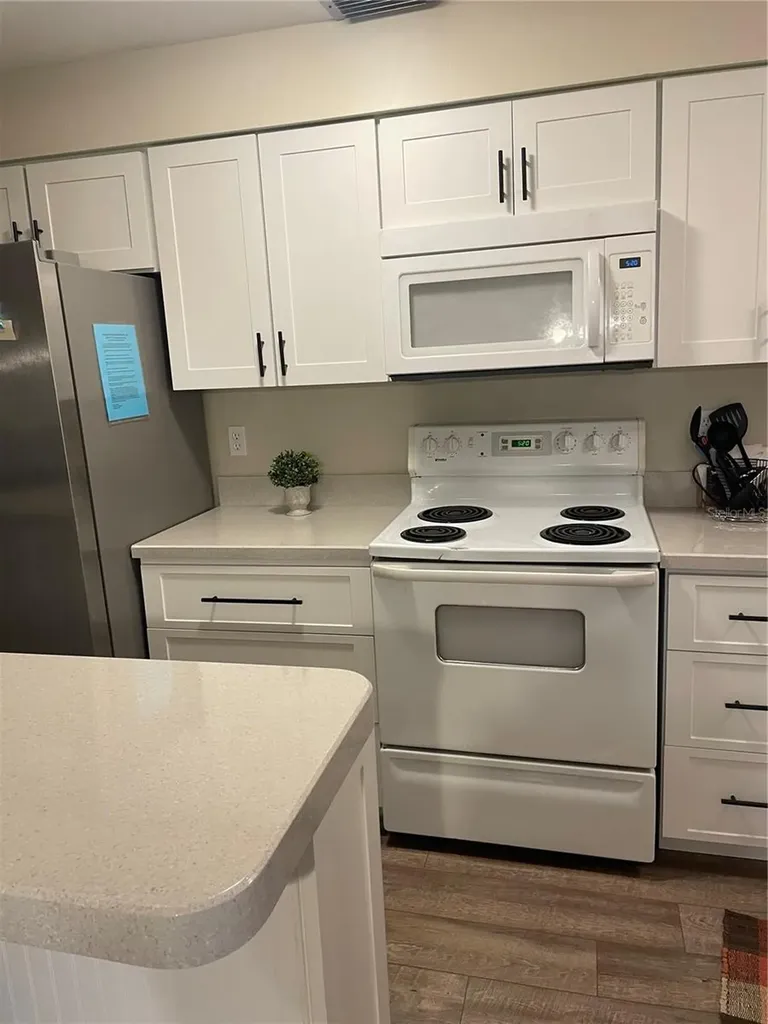 14531 Walsingham Road Largo FL 33774