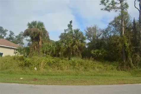 Maddock Circle North Port FL 34286