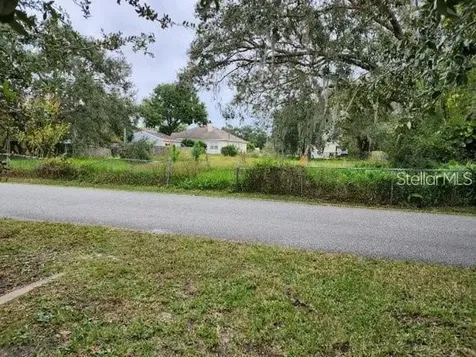4947 Petroff Avenue Orlando FL 32812
