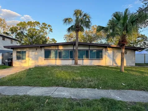 329 Country Club Drive Oldsmar FL 34677