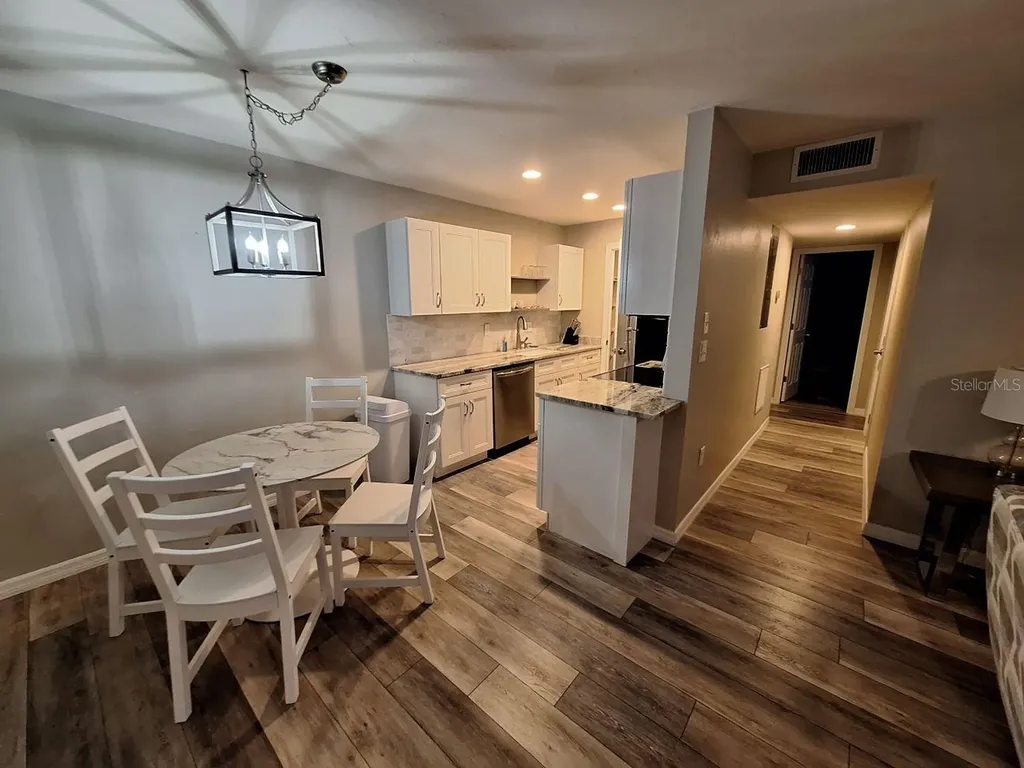 3255 Beneva Road Sarasota FL 34232