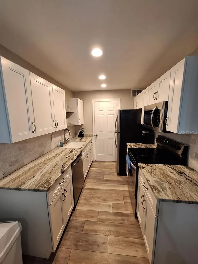 3255 Beneva Road Sarasota FL 34232