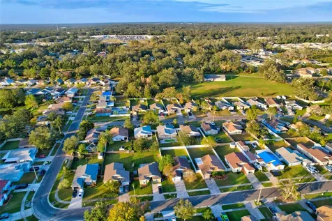 1414 Thistledown Drive Brandon FL 33510