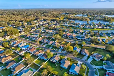 1414 Thistledown Drive Brandon FL 33510