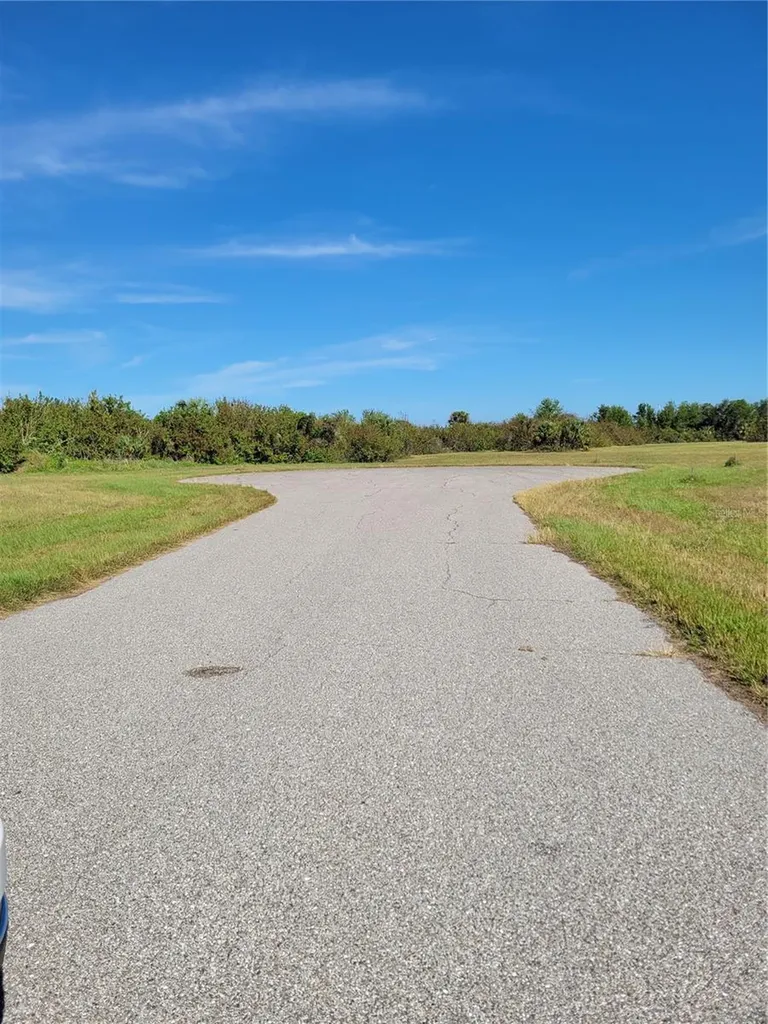 9 Hyde Court Rotonda West FL 33947
