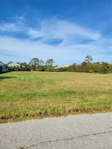 9 Hyde Court Rotonda West FL 33947