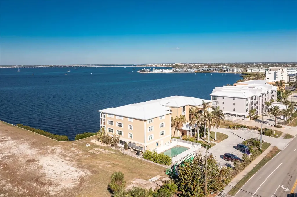 1650 W Marion Avenue Punta Gorda FL 33950
