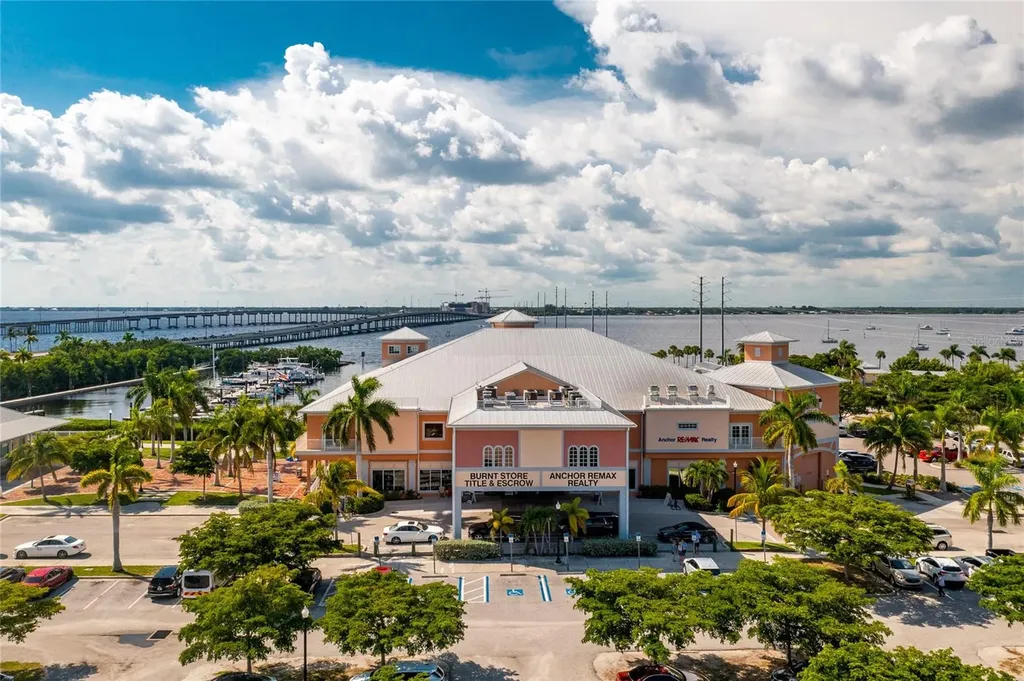 1650 W Marion Avenue Punta Gorda FL 33950