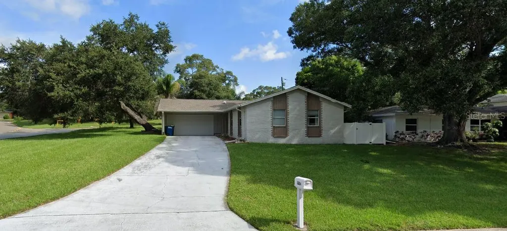 1231 S Hercules Avenue Clearwater FL 33764
