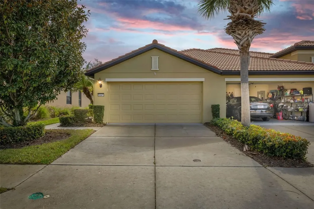 5641 Sunset Falls Drive Apollo Beach FL 33572