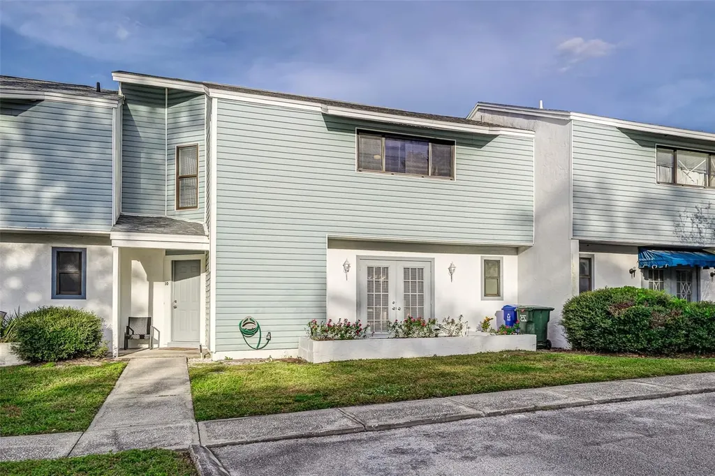 222 Carpenters Way Lakeland FL 33805