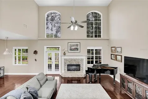 8309 Amber Oak Drive Orlando FL 32817