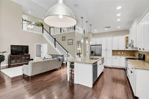 8309 Amber Oak Drive Orlando FL 32817