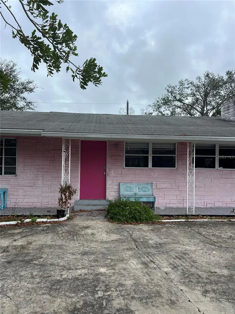 2642 46th Street S Gulfport FL 33711
