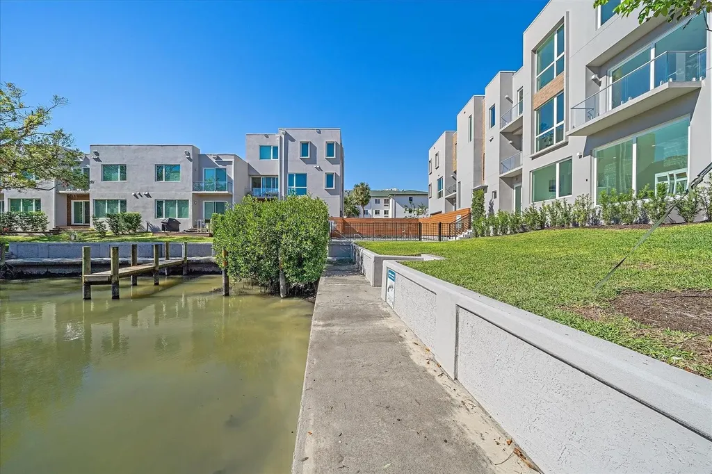 1720 Alderman Street Sarasota FL 34236
