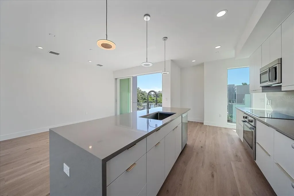 1720 Alderman Street Sarasota FL 34236