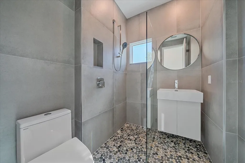 1720 Alderman Street Sarasota FL 34236