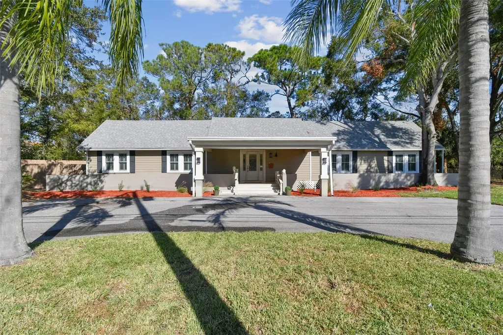 5115 W Cleveland Street Tampa FL 33609