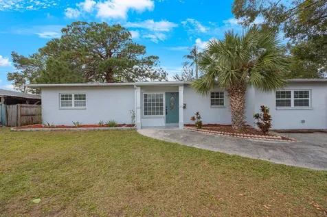 7408 Drive Martin Luther King Jr Street N St Petersburg FL 33702