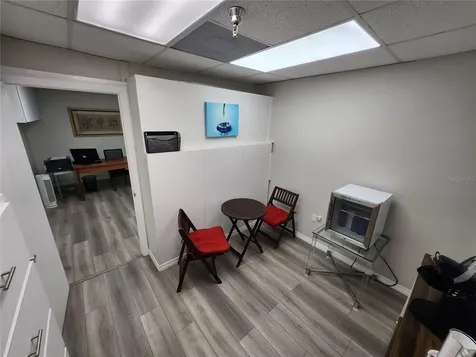 2730 Worth Avenue Englewood FL 34224