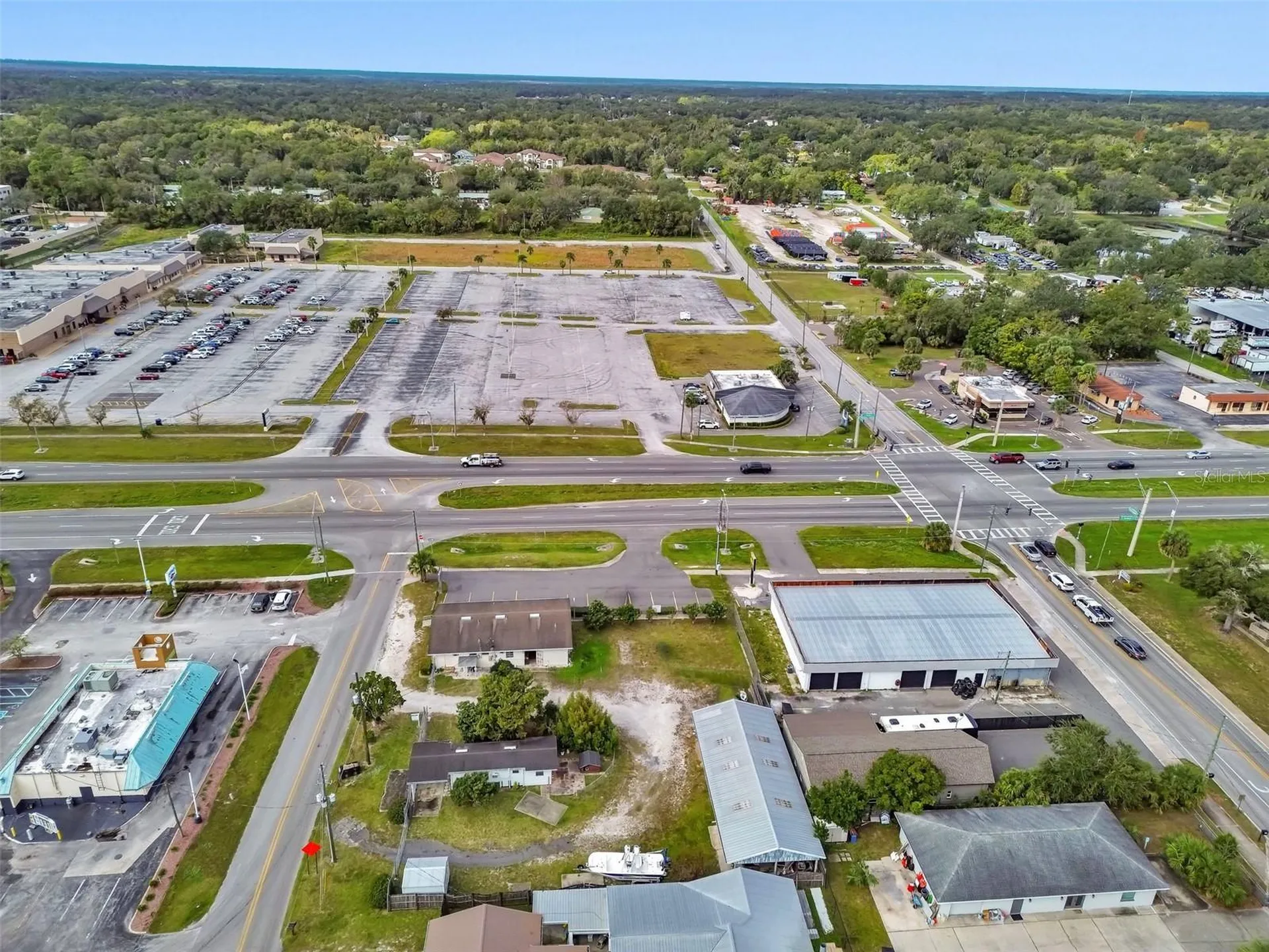 1319 S Woodland Boulevard Deland FL 32720