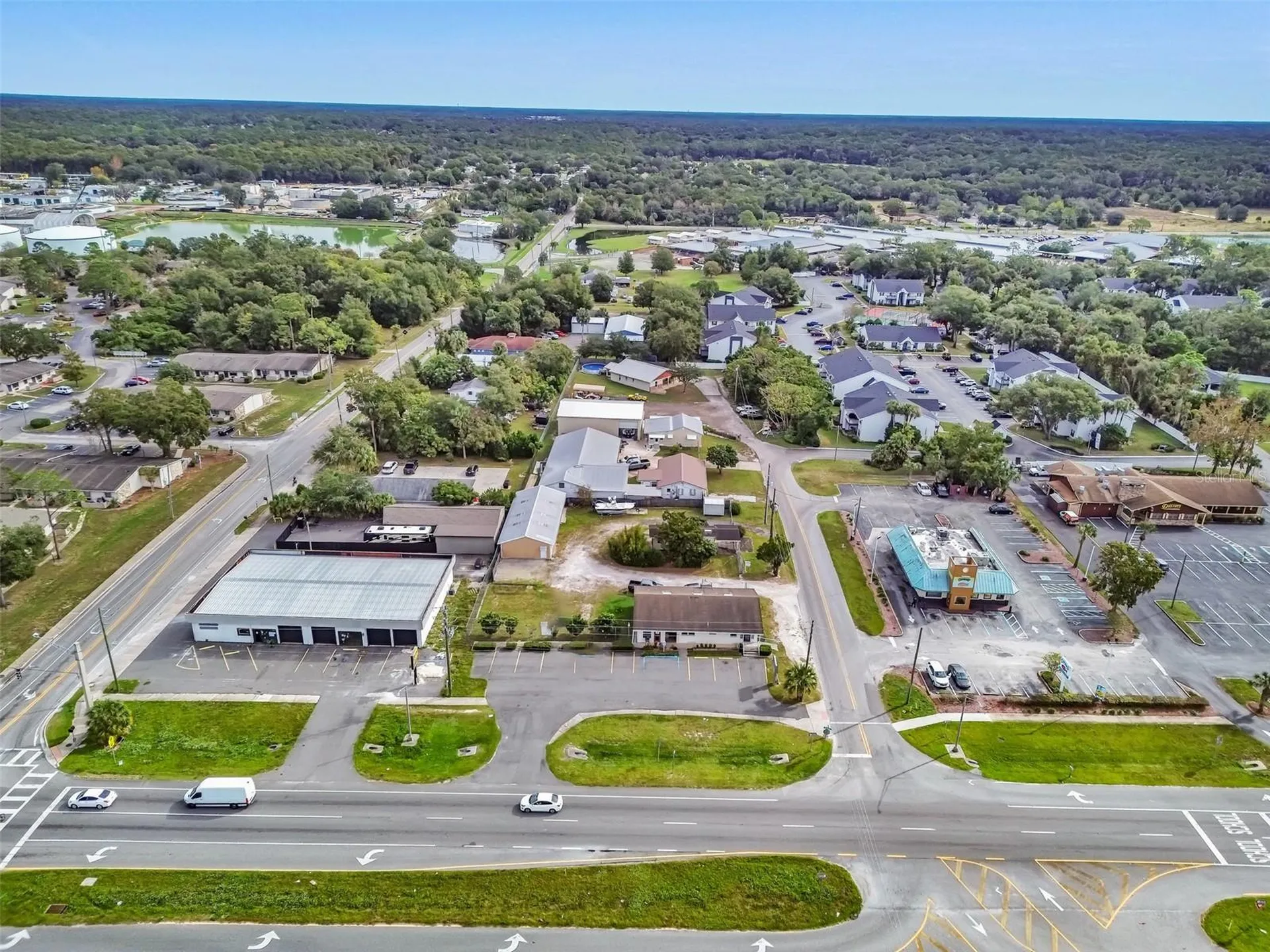 1319 S Woodland Boulevard Deland FL 32720