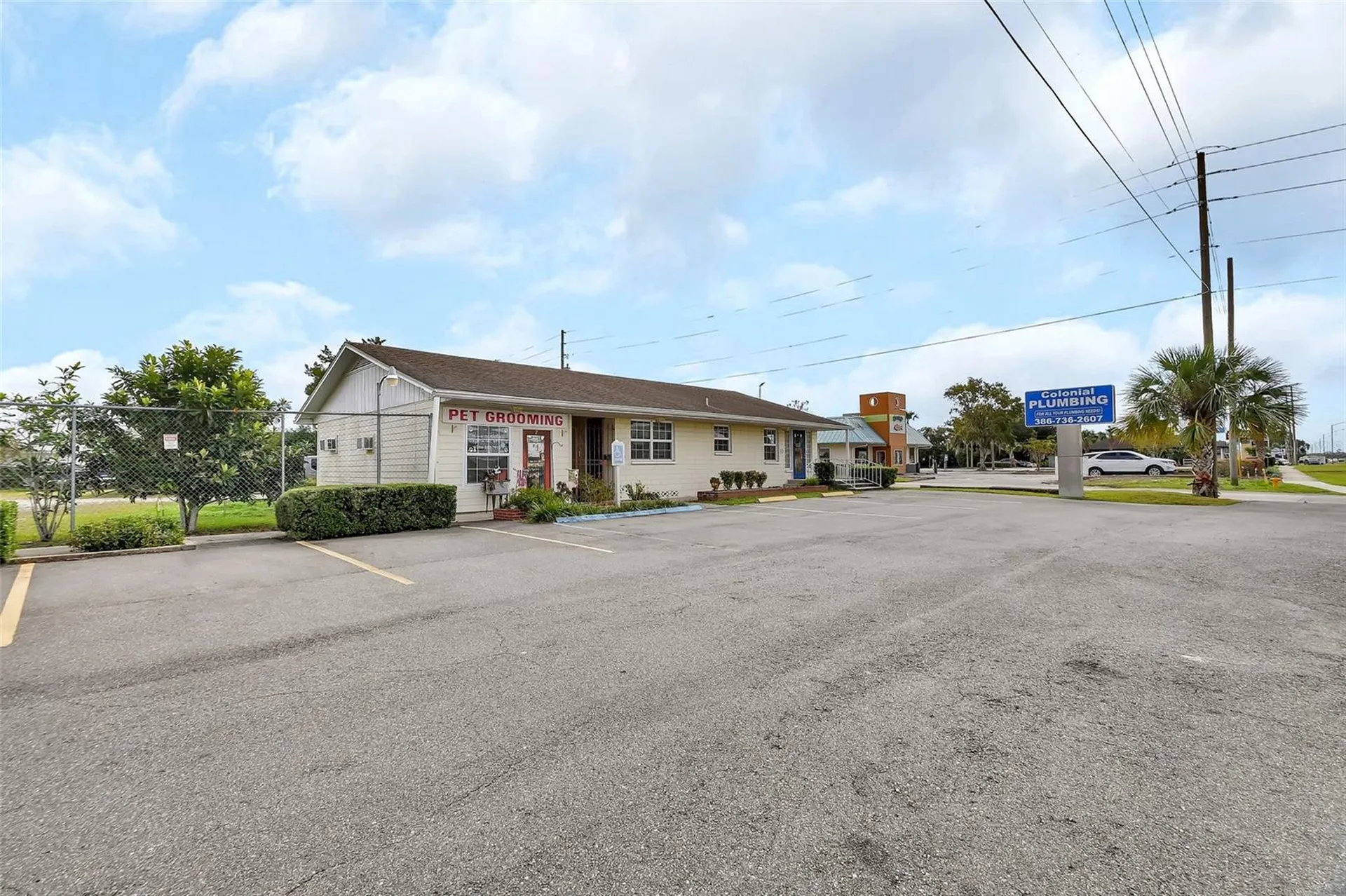 1319 S Woodland Boulevard Deland FL 32720