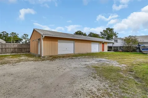 1319 S Woodland Boulevard Deland FL 32720