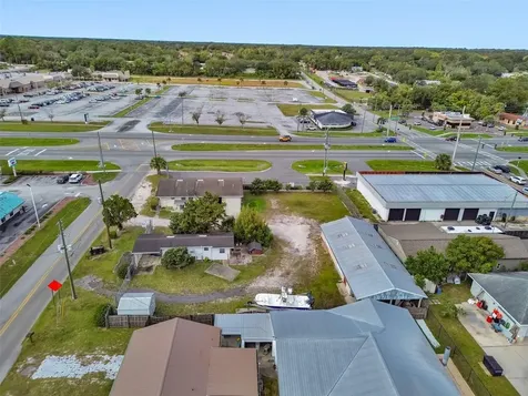 1319 S Woodland Boulevard Deland FL 32720