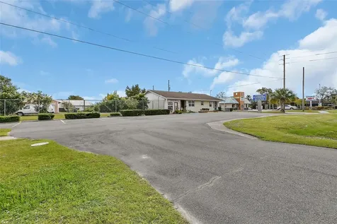 1319 S Woodland Boulevard Deland FL 32720