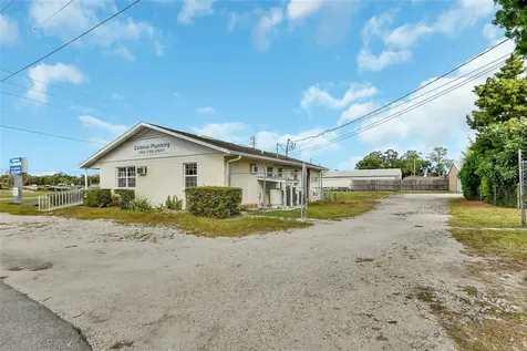 1319 S Woodland Boulevard Deland FL 32720