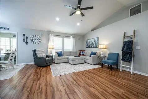 25392 NW 10th Avenue Newberry FL 32669