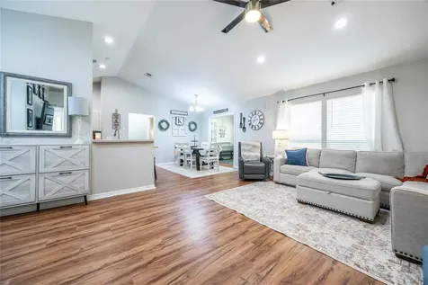 25392 NW 10th Avenue Newberry FL 32669