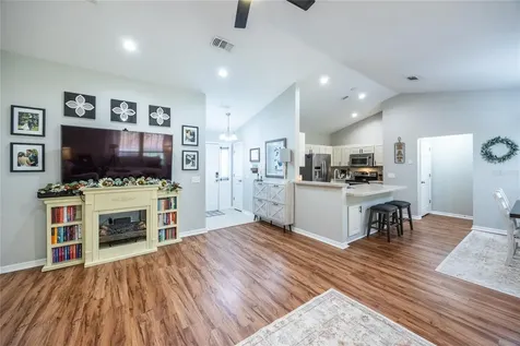 25392 NW 10th Avenue Newberry FL 32669
