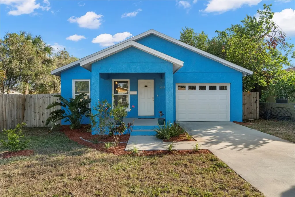 4628 13th Avenue S St Petersburg FL 33711