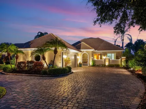 75 Cayman Isles Boulevard Englewood FL 34223