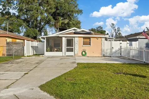 6717 N Clearview Avenue Tampa FL 33614
