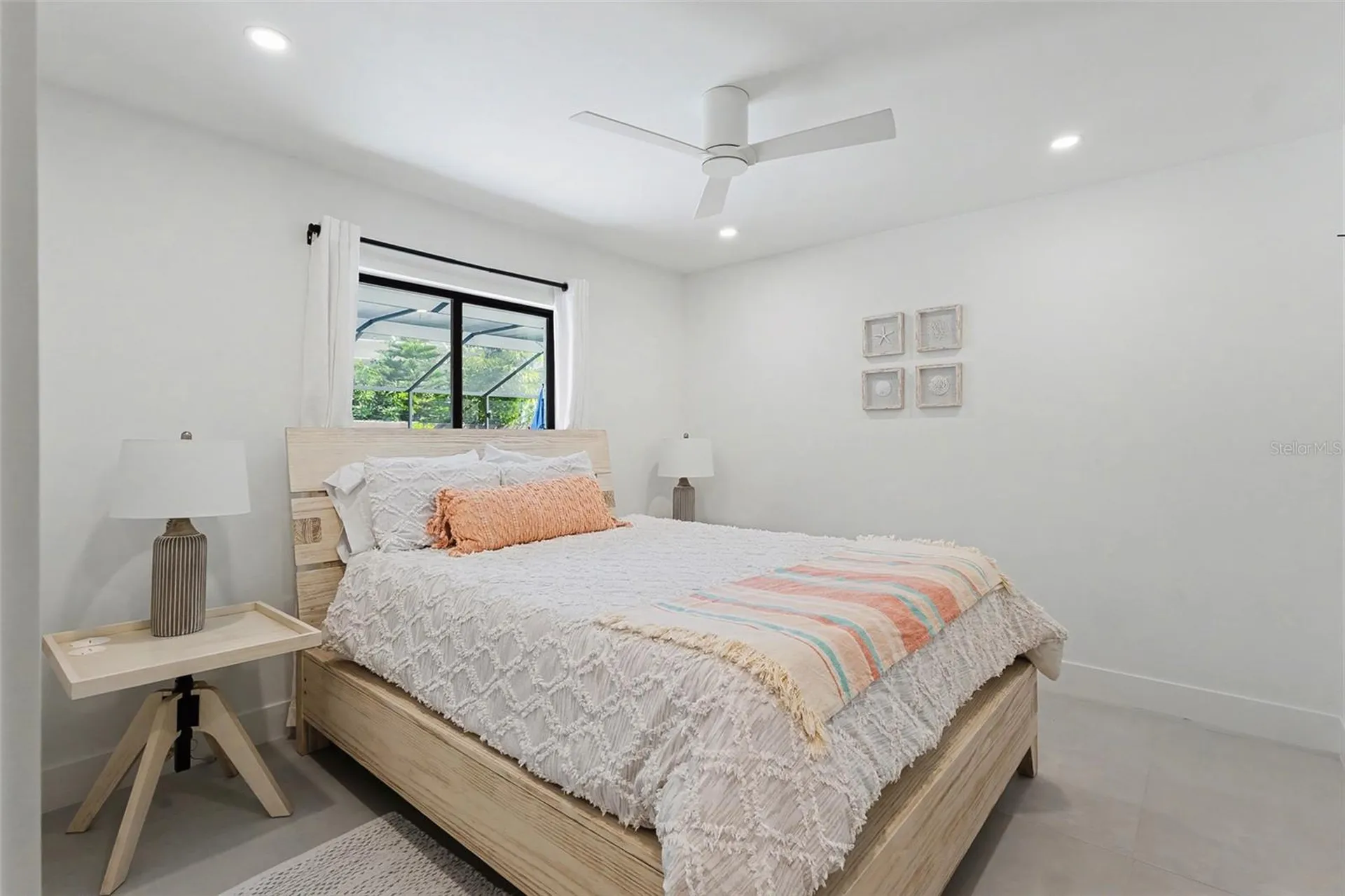 1899 Buccaneer Circle Sarasota FL 34231