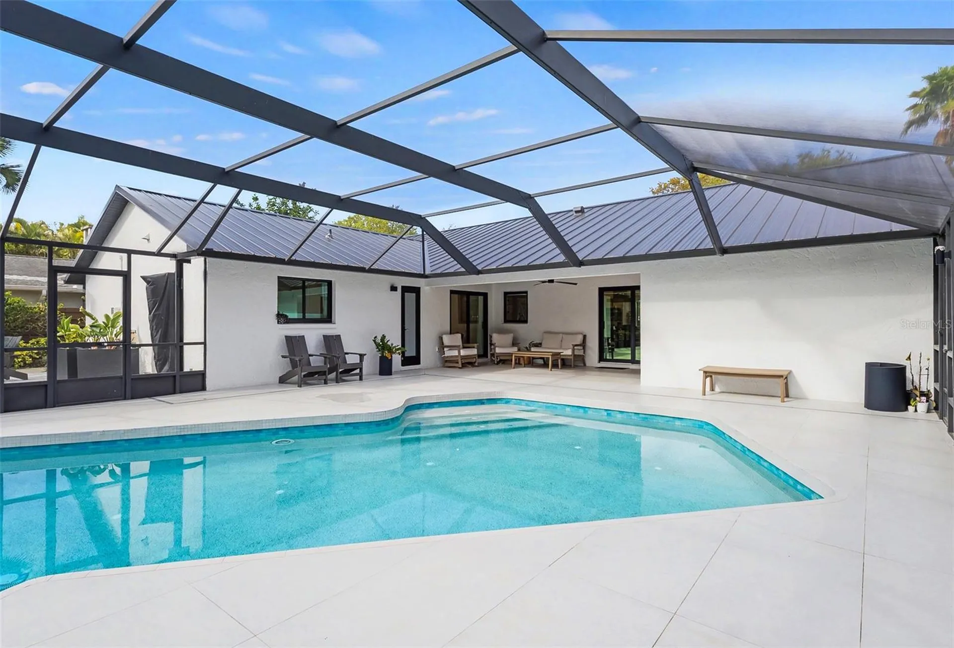 1899 Buccaneer Circle Sarasota FL 34231