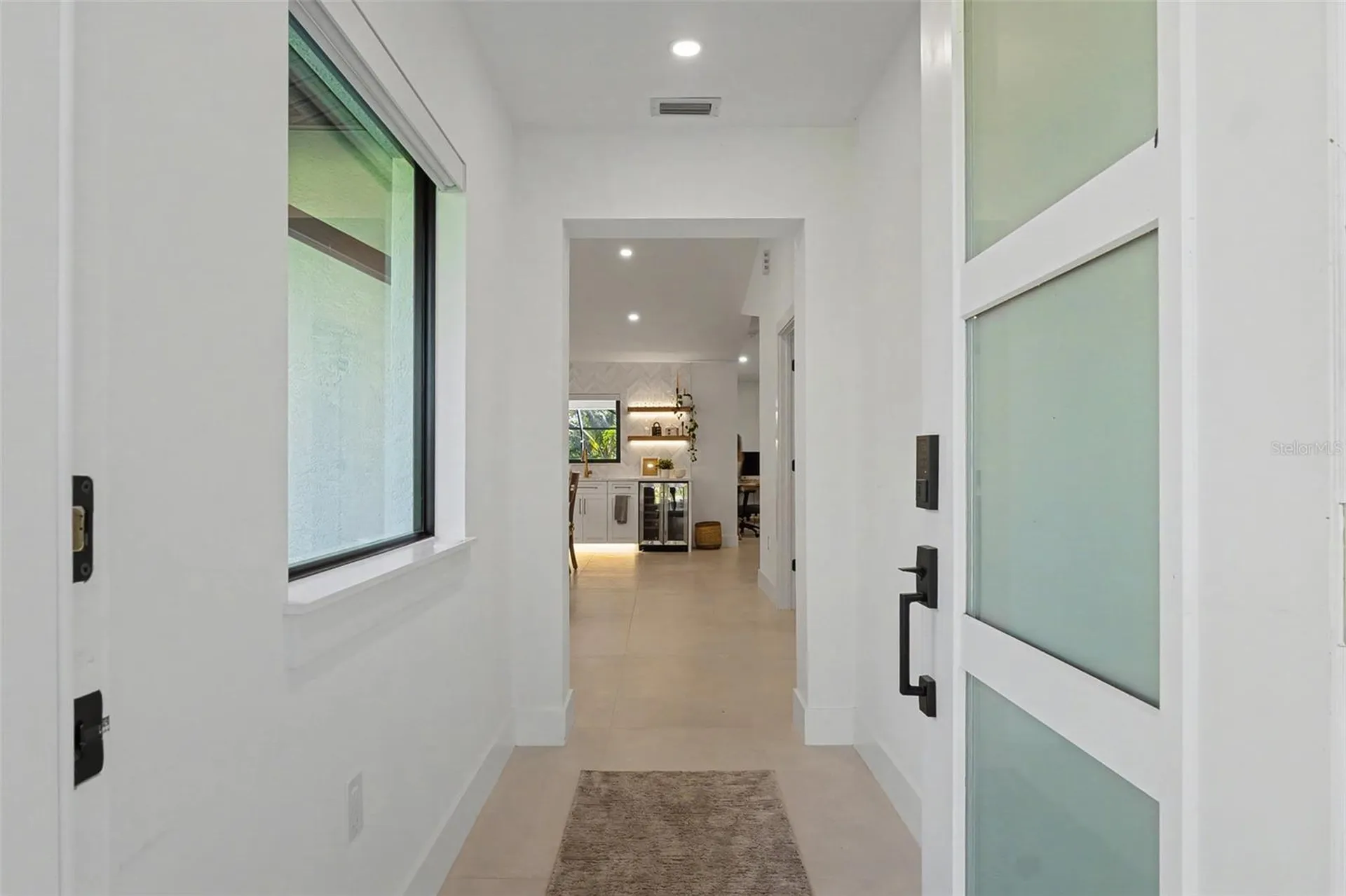 1899 Buccaneer Circle Sarasota FL 34231