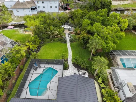 1899 Buccaneer Circle Sarasota FL 34231