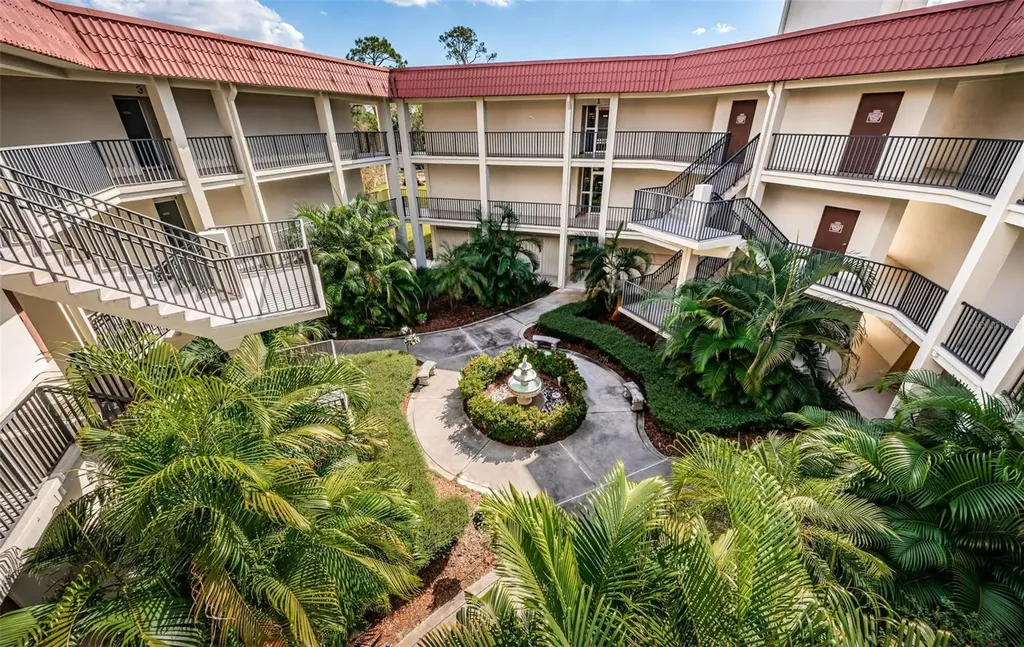 2700 Bayshore Boulevard Dunedin FL 34698