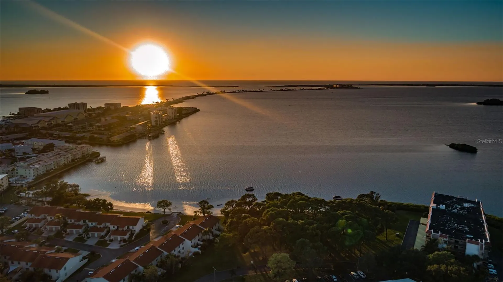 2700 Bayshore Boulevard Dunedin FL 34698